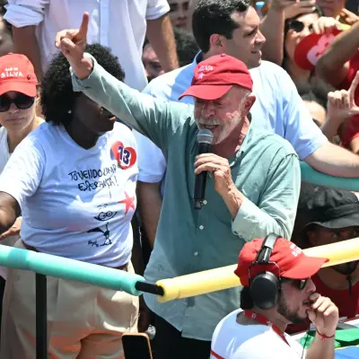 Lula dan Bolsonaro Pamer Kekuatan di Rapat Akbar Jelang Pilpres Brasil