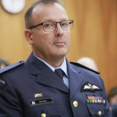 Panglima Militer Selandia Baru Tony Davies Mundur usai Akui Hubungan Tidak Pantas