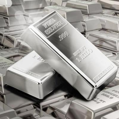 Harga Perak Ambles 5,46% Sepekan, Tertekan Inflasi dan Dolar AS