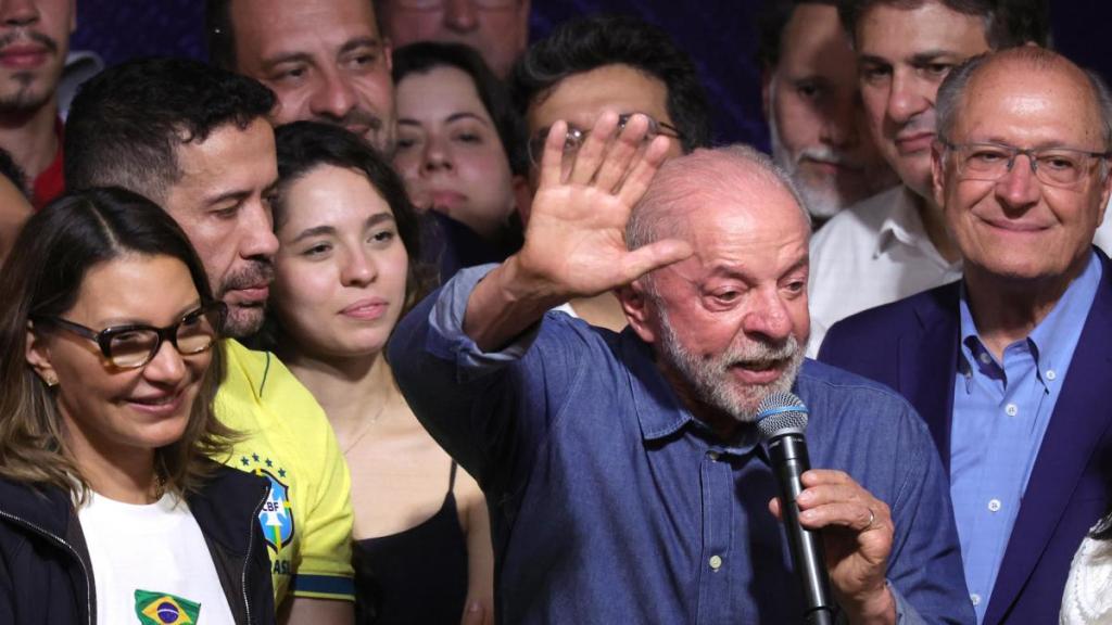 Lula Menang atas Flávio Bolsonaro, Sebut Kemenangannya Kekalahan Kebohongan
