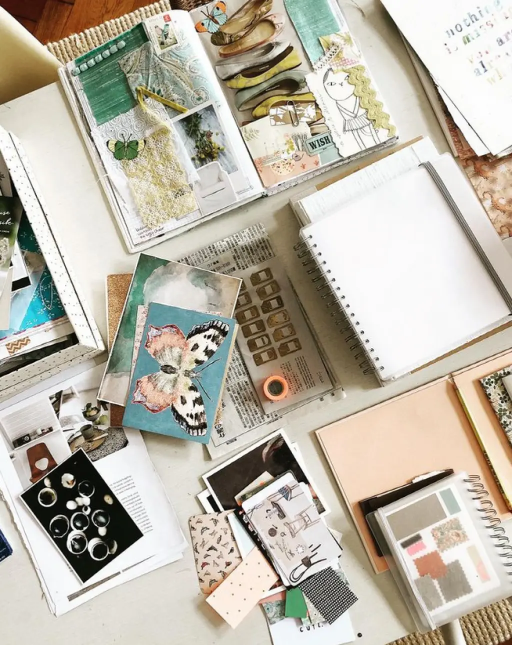 Holly Becker Buka Kursus Vision + Mood Board Studio, Mulai 5 Oktober 2026