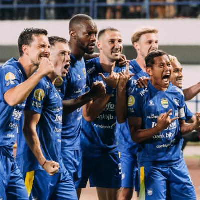 Jadwal Garudayaksa FC vs Persib Bandung Malam Ini di Stadion Pakansari