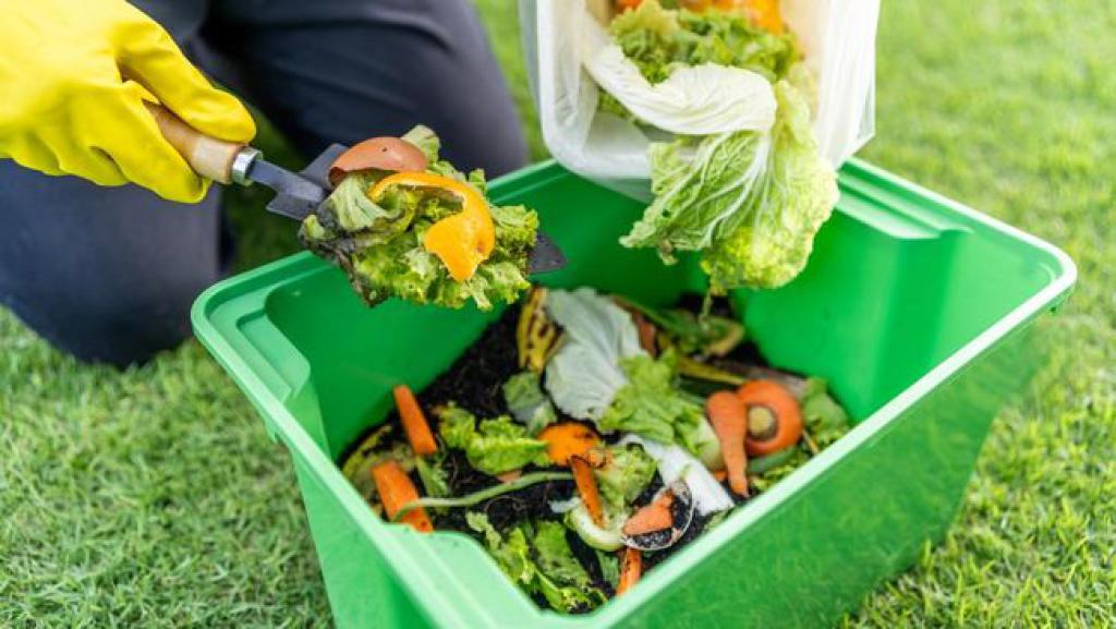 Mengolah Sampah Dapur Jadi Pupuk Organik Cair, Fermentasi 1-2 Bulan