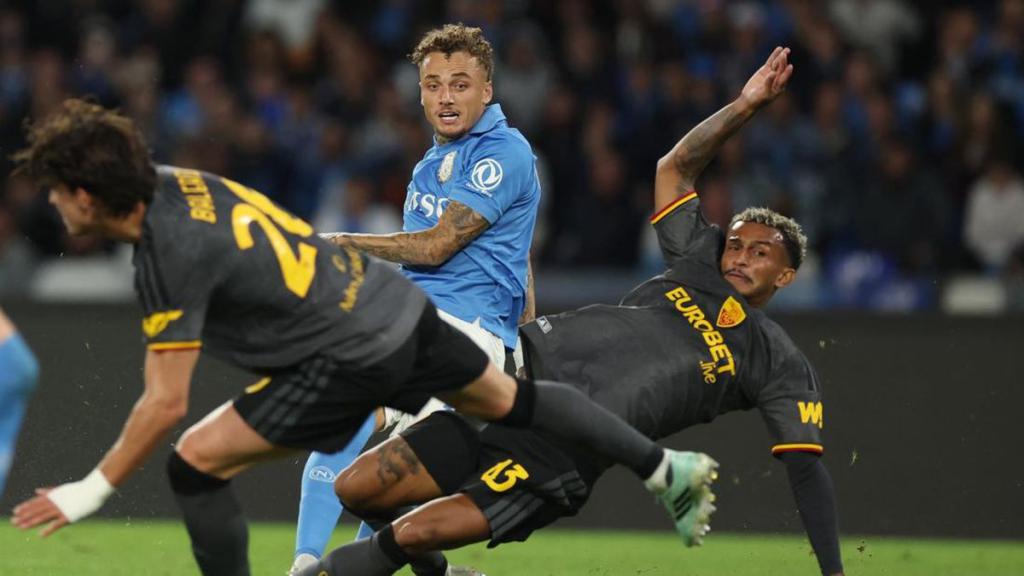 Napoli vs Roma Berakhir 3-3 dalam Hujan Gol Pekan Kedelapan Serie A