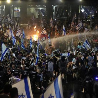 Ribuan Warga Israel Demo di Tel Aviv Tuntut Penyelidikan 7 Oktober 2023