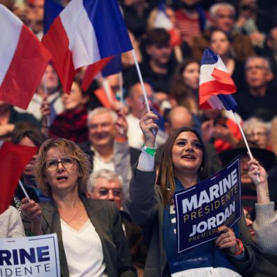 Le Pen Buka Kampanye Pilpres Prancis di Tengah Gelombang Protes dan Kerusuhan